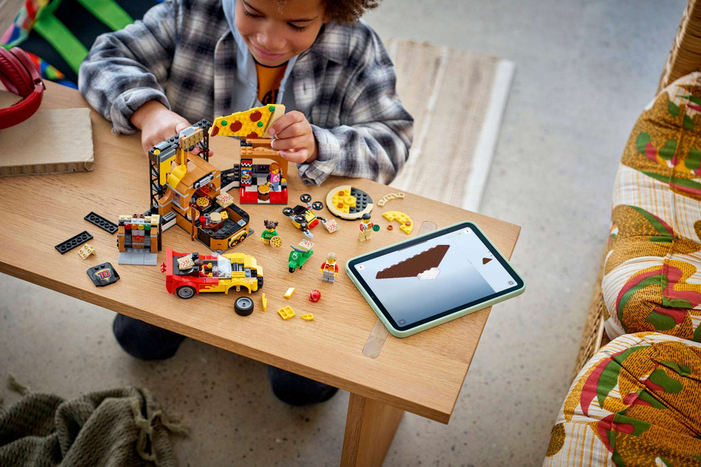 LEGO City Pizza Delivery Experience with Vehicles 60496