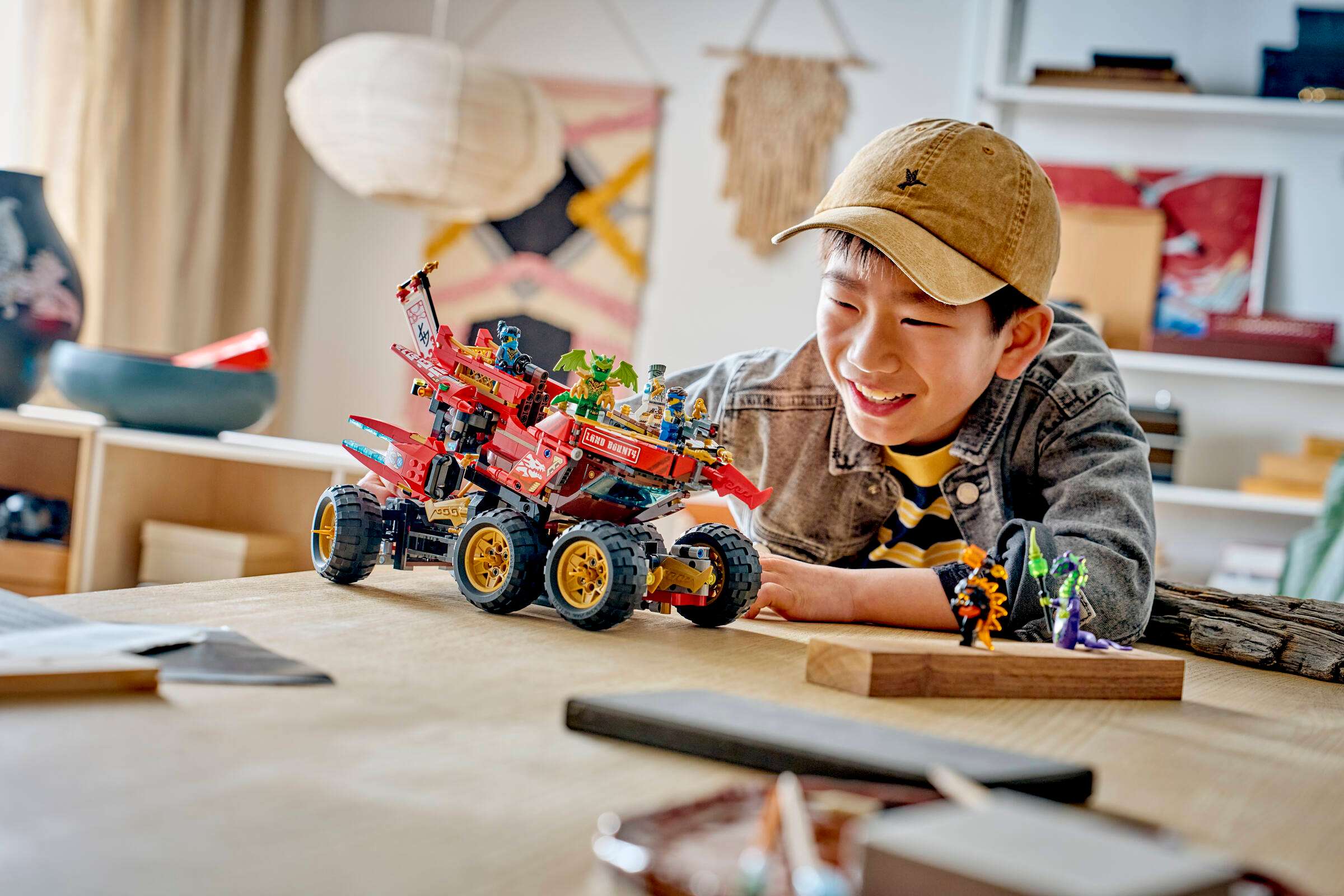 LEGO Ninjago Land Bounty 71869 play scene