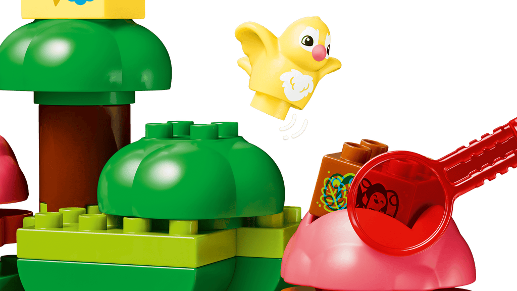 LEGO DUPLO Discovery Forest with Wild Animals detail view