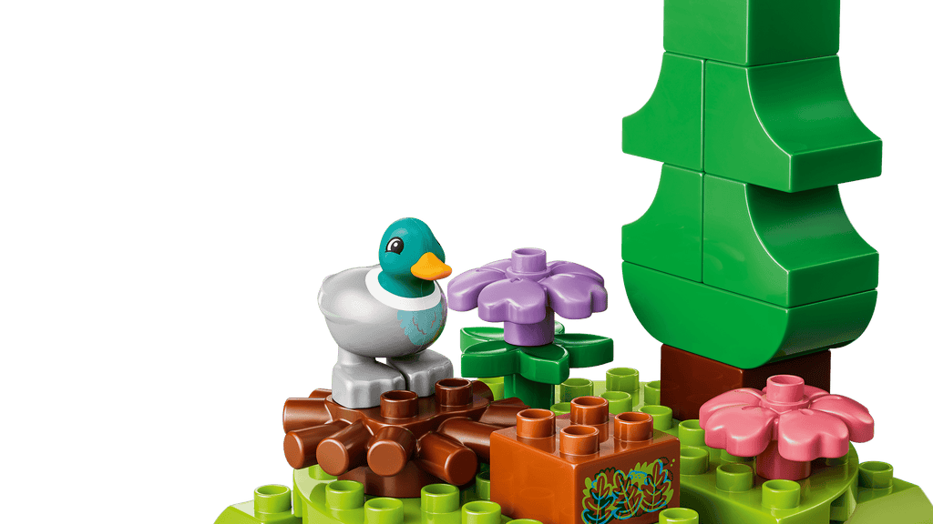 LEGO DUPLO Discovery Forest with Wild Animals detail view