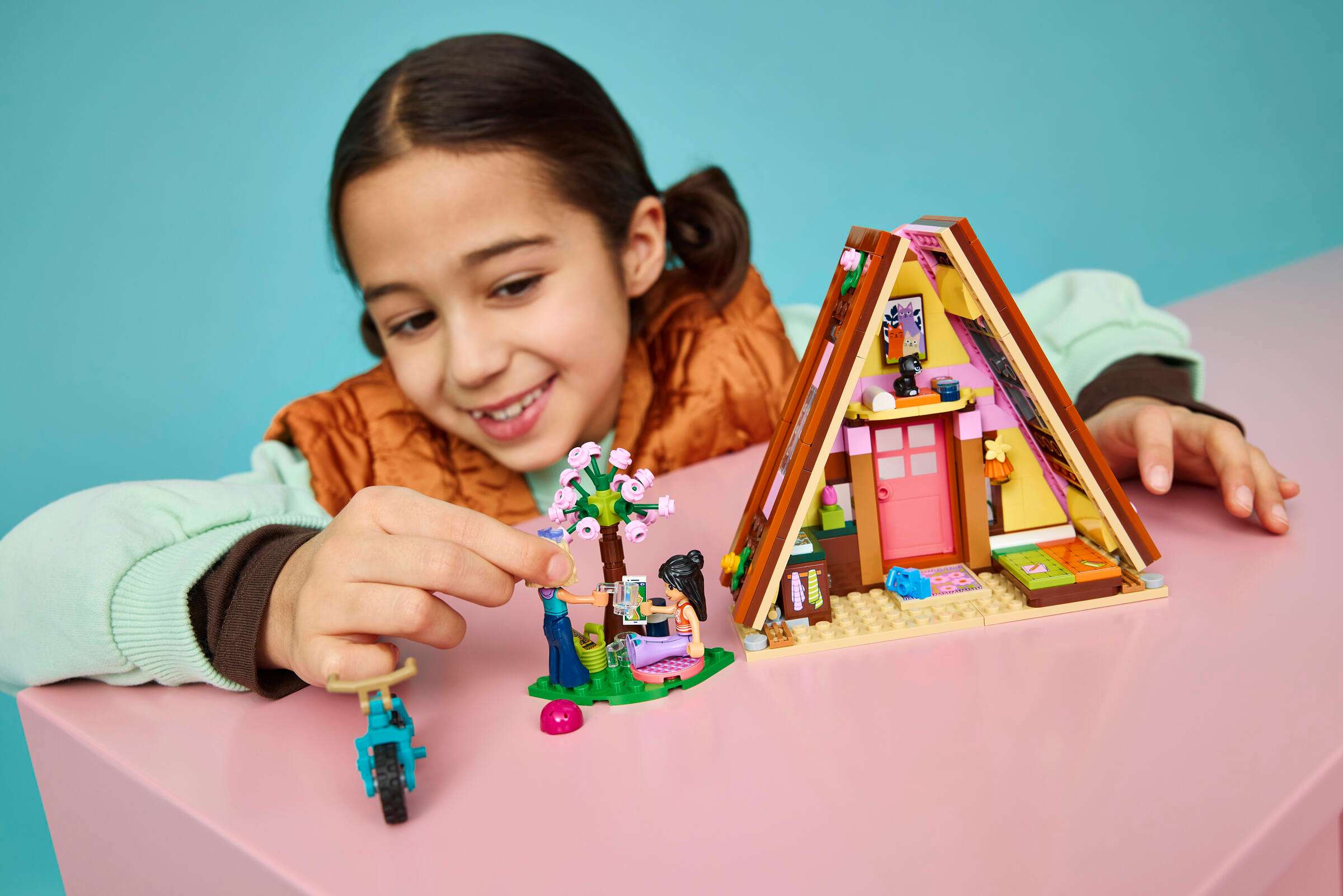 LEGO Friends Nature Glamping Cabin 42682 play scene