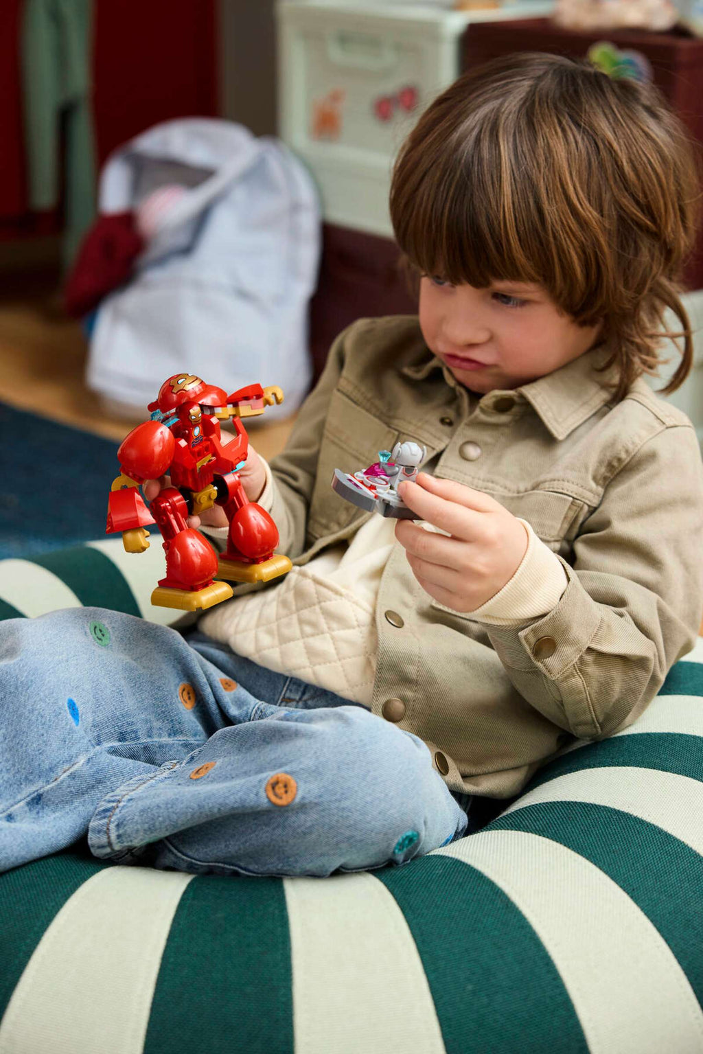 LEGO Marvel Ultron vs. Iron Man play scene