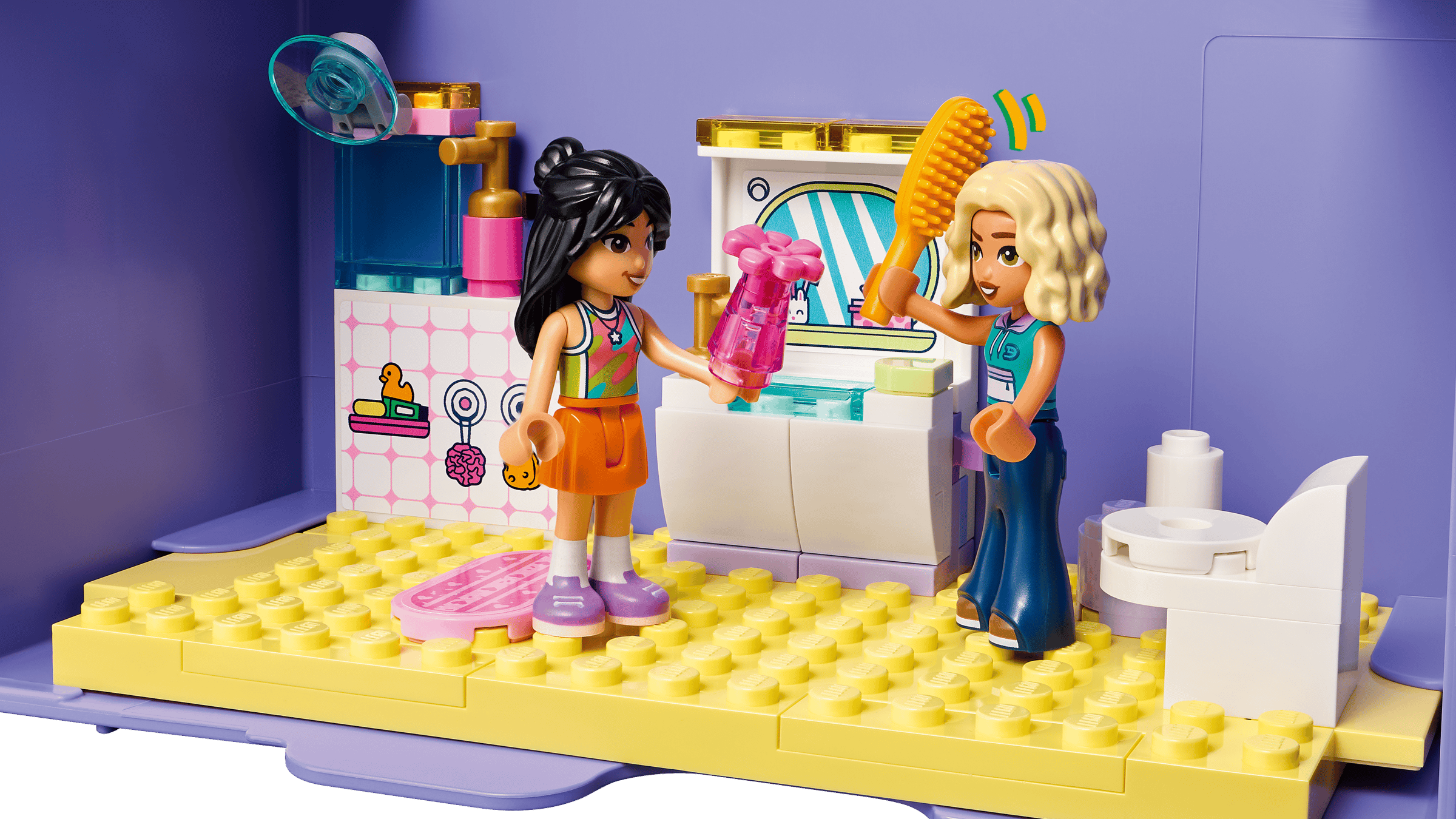 LEGO Friends Creative Dollhouse Suitcase 42697 detail view