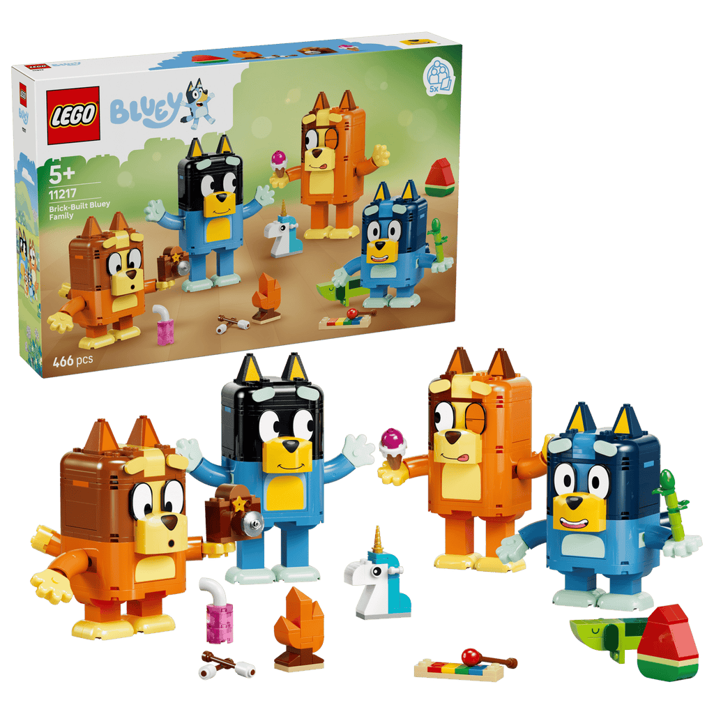 LEGO Bluey Brick-Built Bluey Family box and model