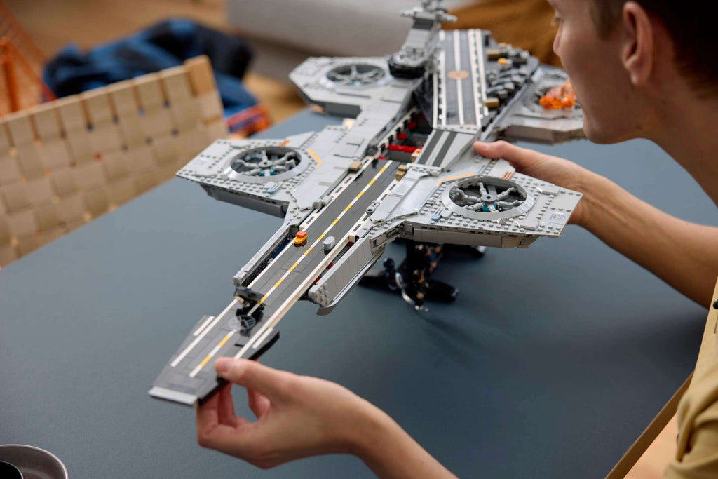 LEGO Marvel S.H.I.E.L.D. Helicarrier 76354 being built