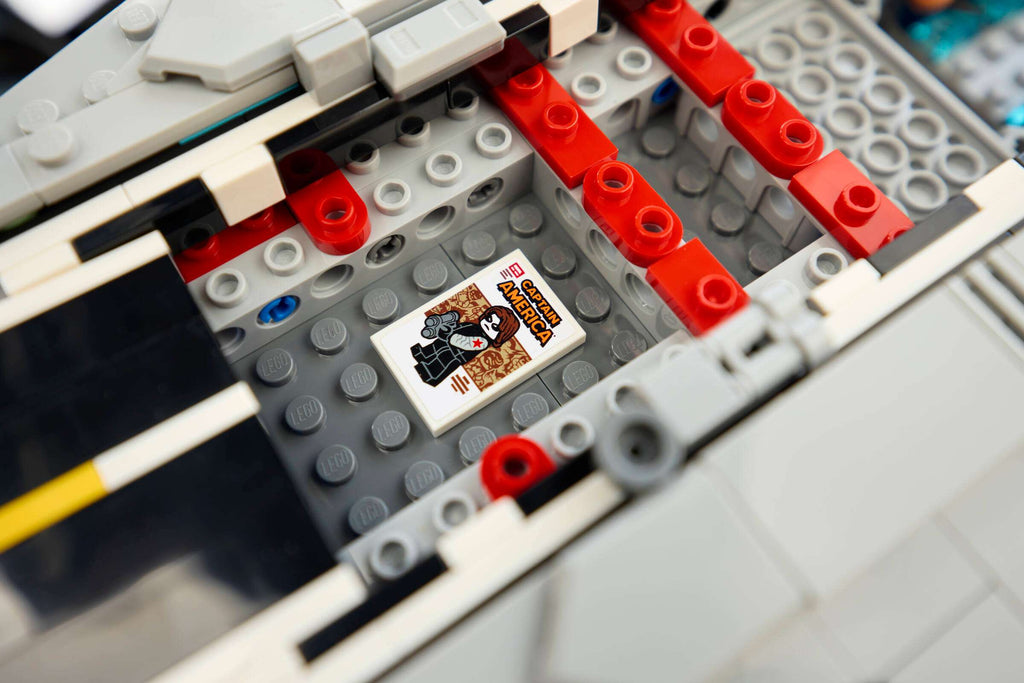 LEGO Marvel S.H.I.E.L.D. Helicarrier 76354 being built
