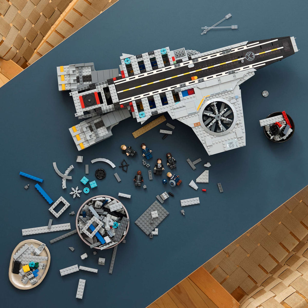 LEGO Marvel S.H.I.E.L.D. Helicarrier 76354 being built