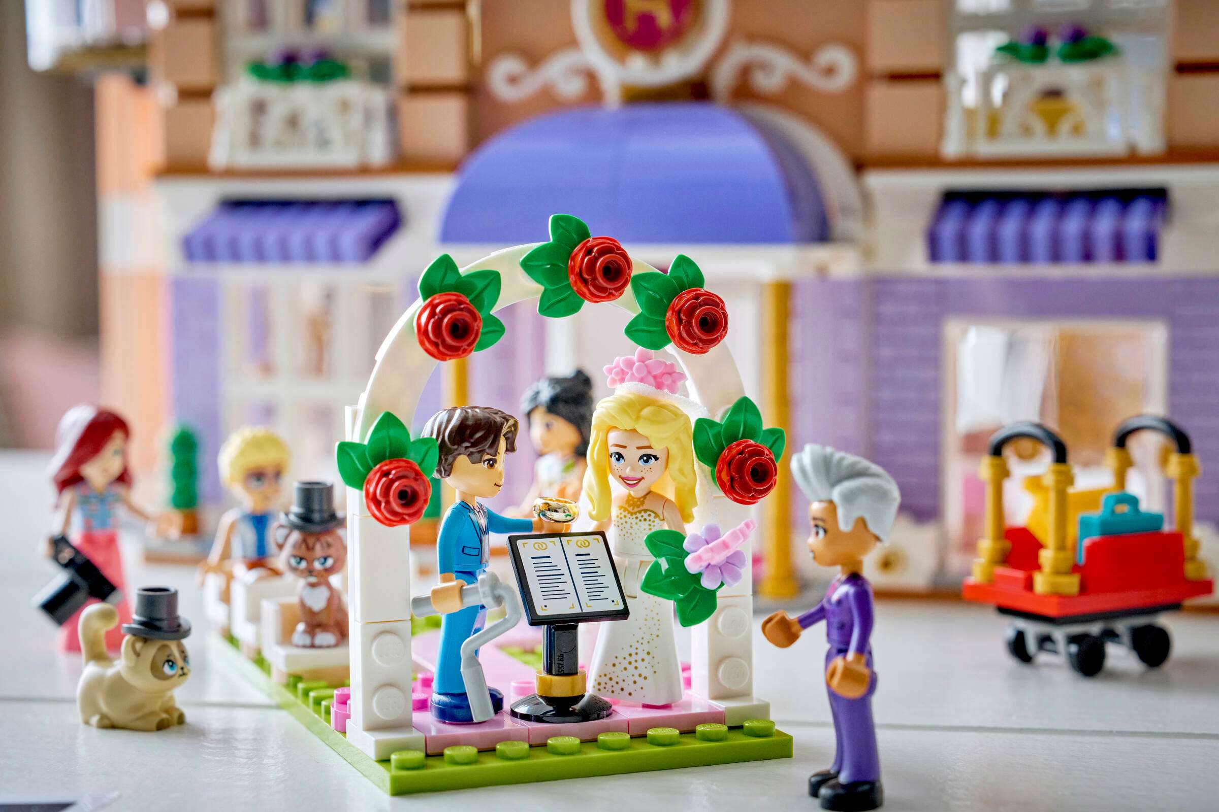 LEGO Friends Heartlake City Grand Hotel 42704