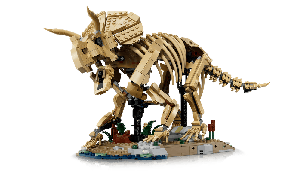 LEGO Jurassic World Dinosaur Fossils: Triceratops 77985 detail view