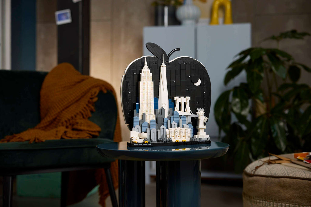 LEGO Architecture New York City - The Big Apple on display
