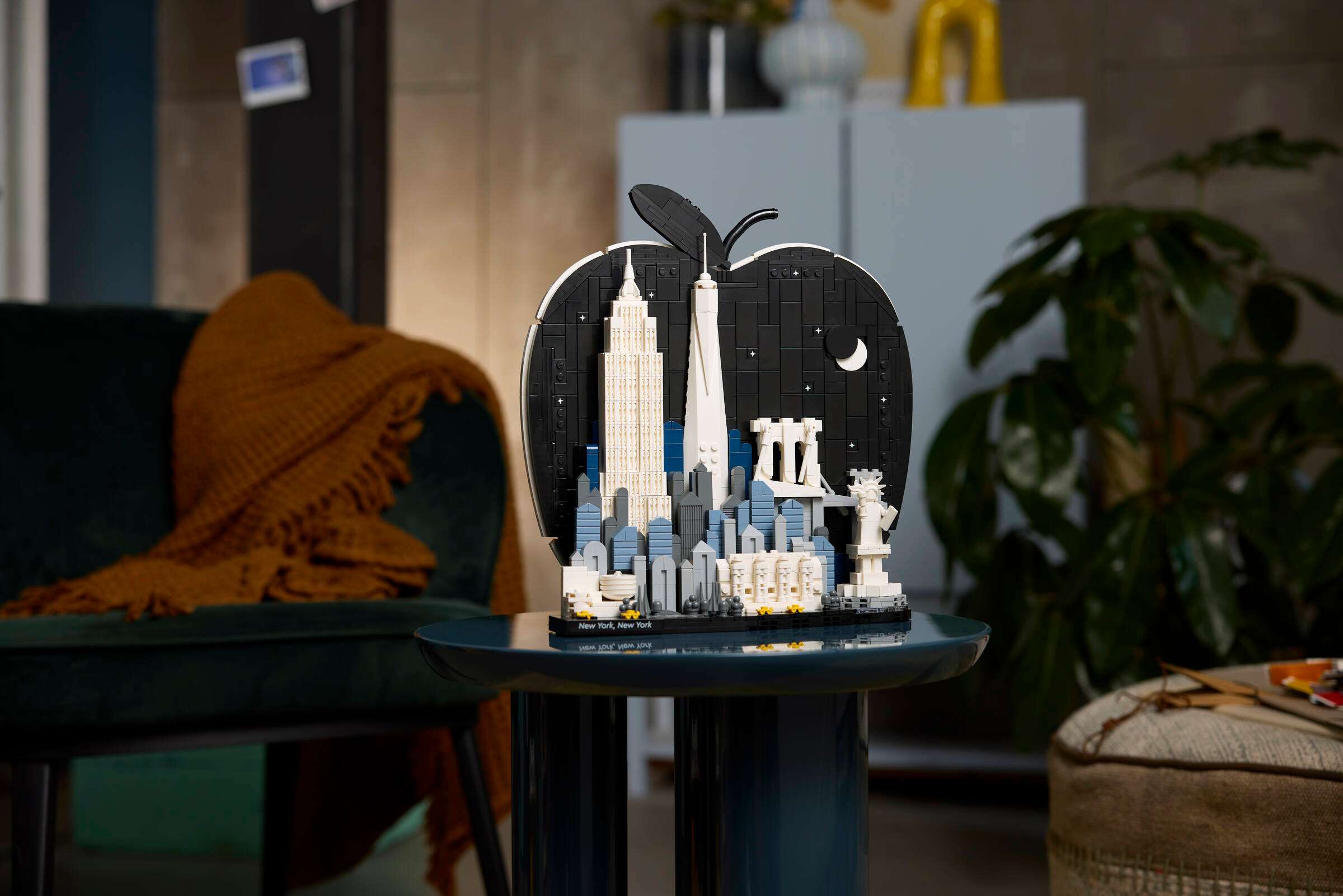 LEGO Architecture New York City - The Big Apple on display