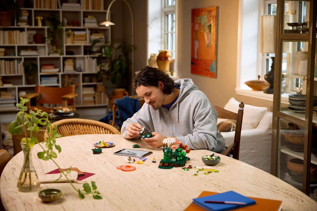 LEGO Botanicals Woodland Mushrooms being built