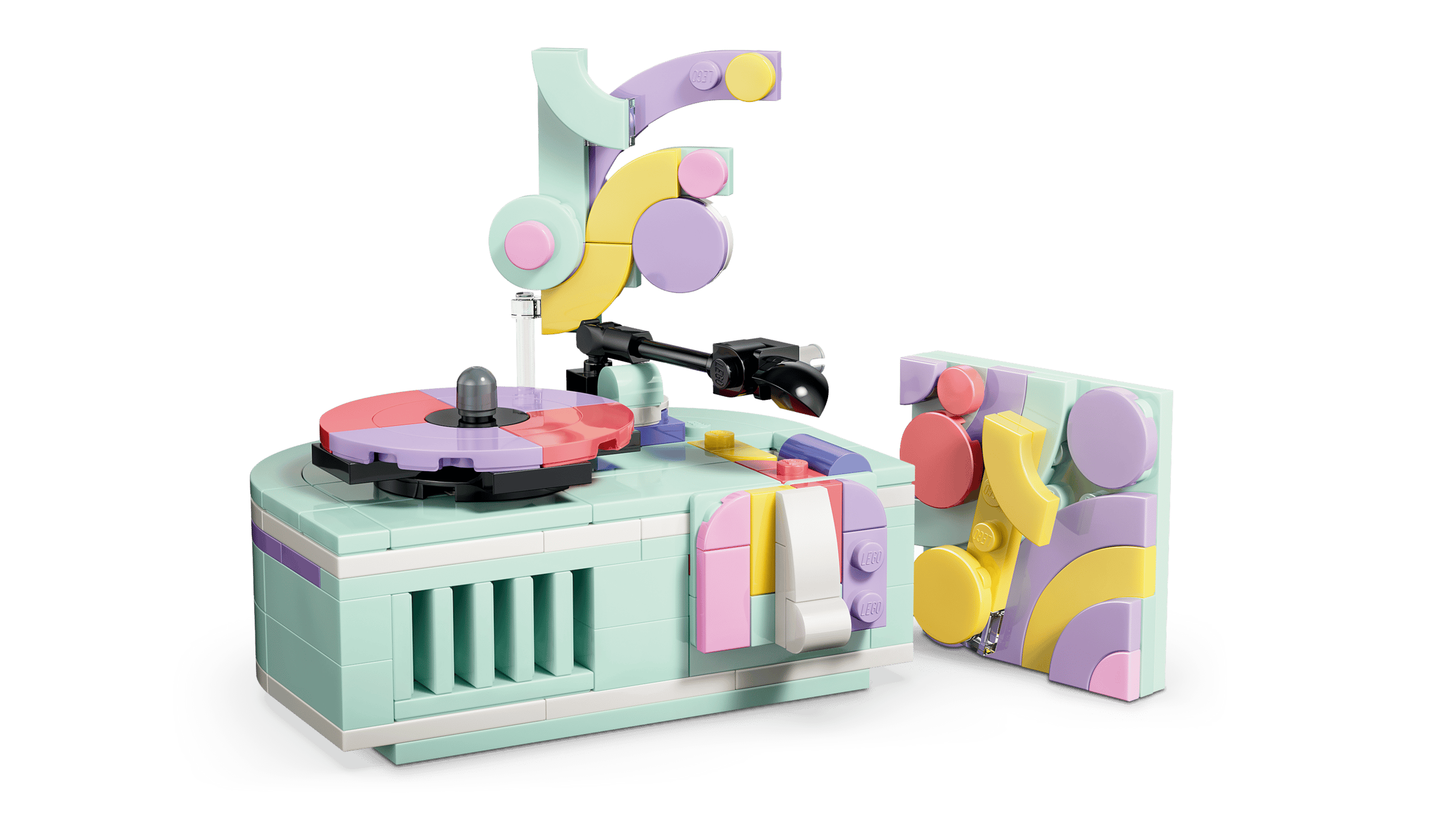LEGO Creator 3-in-1 Music Decor Piano with Cat 31392 detail view