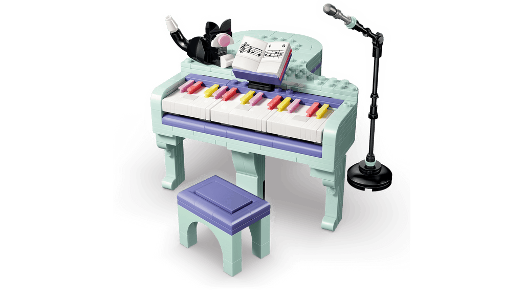 LEGO Creator 3-in-1 Music Decor Piano with Cat 31392 detail view
