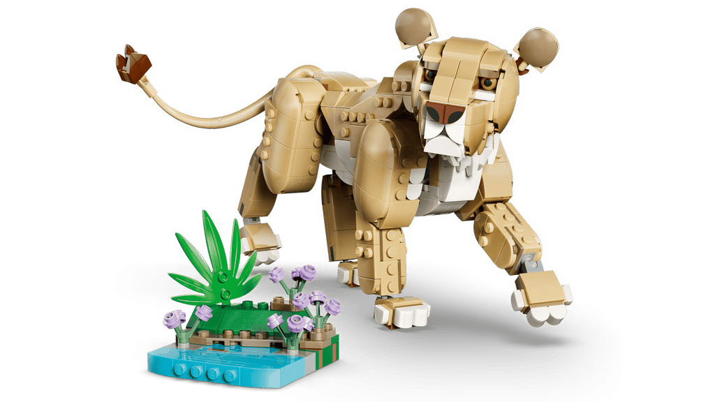 LEGO Creator 3-in-1 Wild Animals: Majestic Lion 31386 detail view