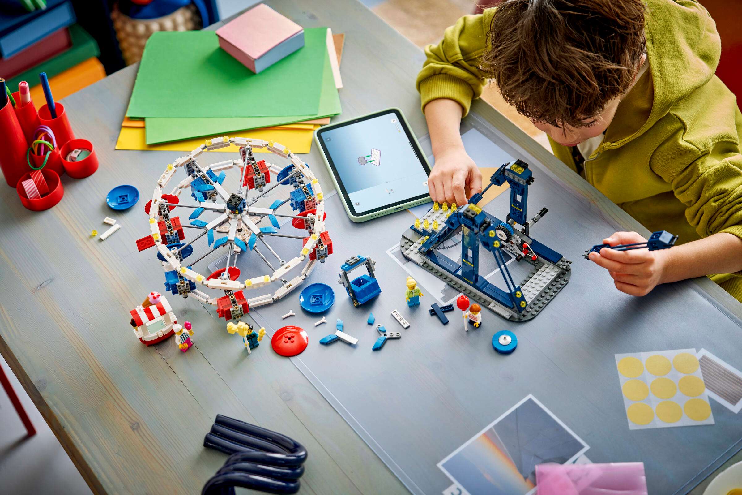 LEGO Creator 3-in-1 Iconic Ferris Wheel 31389 being built