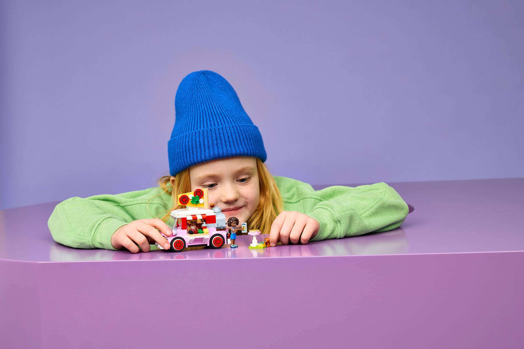 LEGO Friends Pizza Truck 42694 play scene