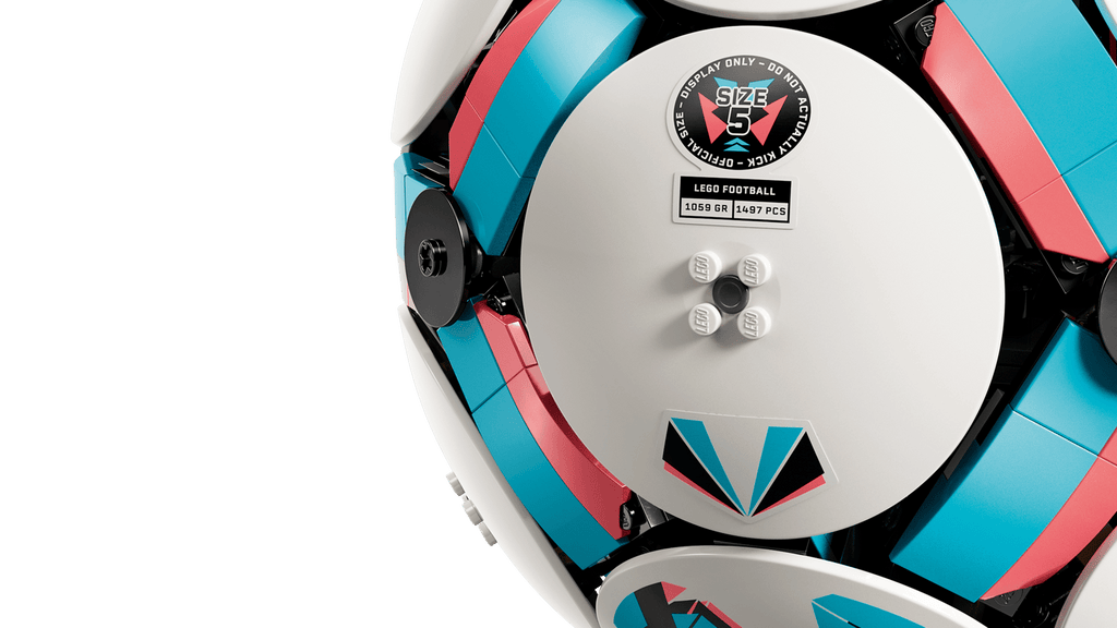LEGO Editions Football 43019 detail view