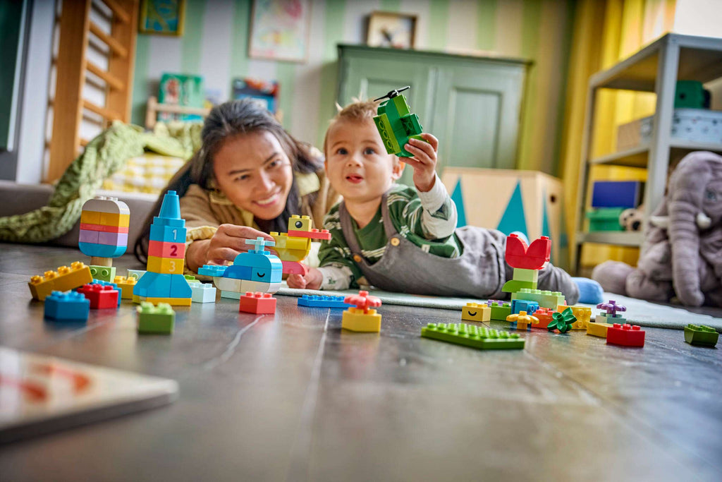 LEGO DUPLO Colorful Creative Box play scene
